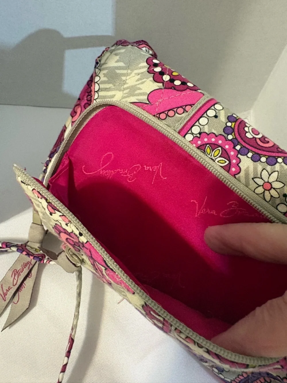 Vera Bradley Organizer Wallet detachable crossbody‎ strap Paisley Meets Plaid